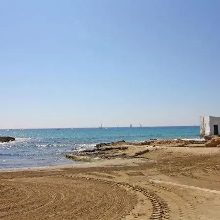 Villa Sleeps 5 With Pool Air Con And Wifi Calp